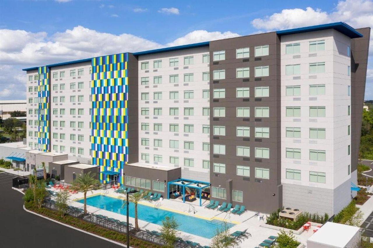 Tru By Hilton Orlando Convention Center Hotel Williamsburg Bagian luar foto