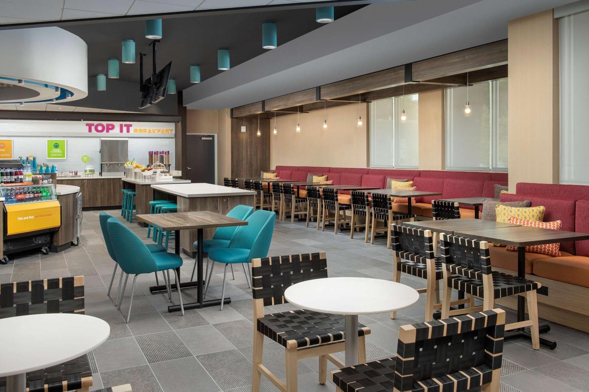 Tru By Hilton Orlando Convention Center Hotel Williamsburg Bagian luar foto